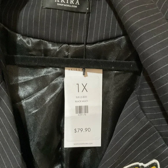 β¨ NWT AKIRA PATCHWORK BLAZER | STATEMENT STREET STYLE π₯ - Picture 5 of 10